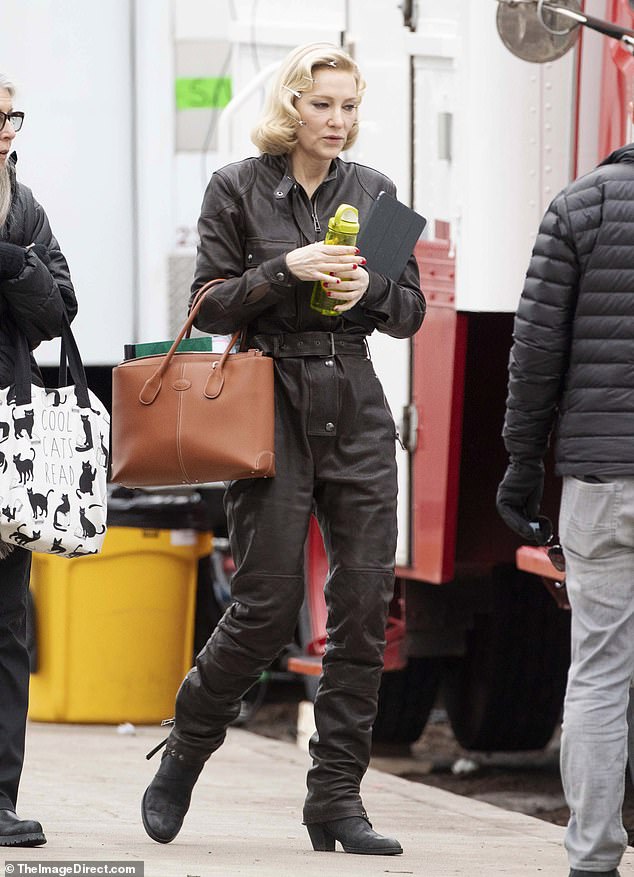 Cate Blanchett en el set de Nightmare Alley