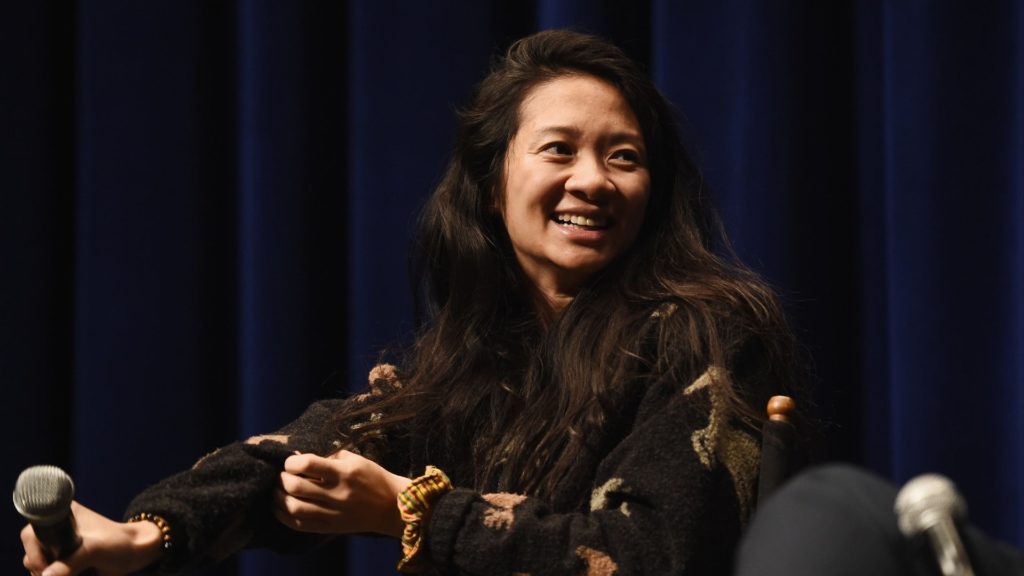 Chloé Zhao fue nominada a los premios Oscar 2021