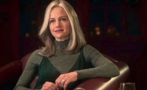 Carla Gugino es Jamie en La maldición de Bly Manor