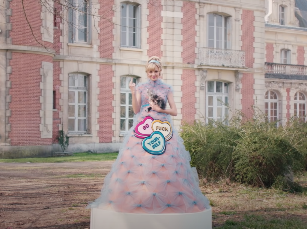 Angèle es la artista de Balance ton quoi
