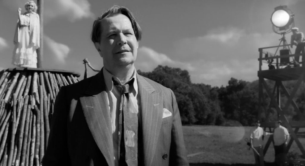 Gary Oldman es excelente en Mank
