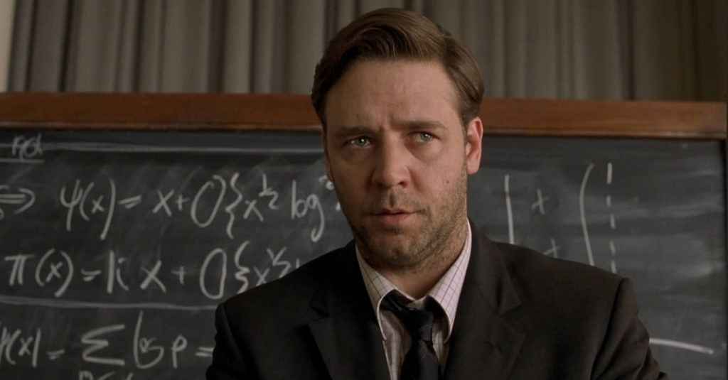 John Nash es interpretado por Russel Crow en Una mente brillante, una gran película para iniciar el 2021.