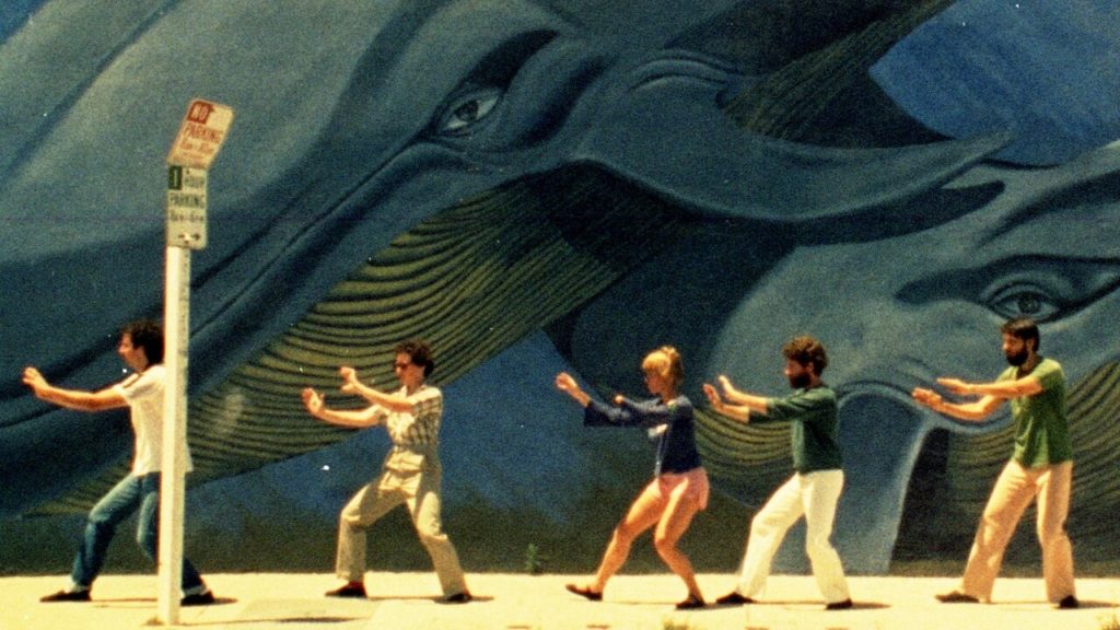 reseña de mur murs donde agnes varda analiza los murales de los angeles