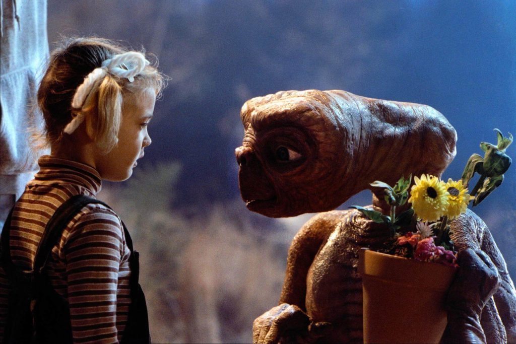 reseña de E.T the Extra-Terrestrial