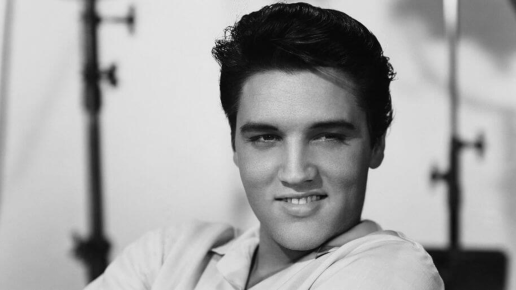 checa la lista de las mejores películas de Elvis