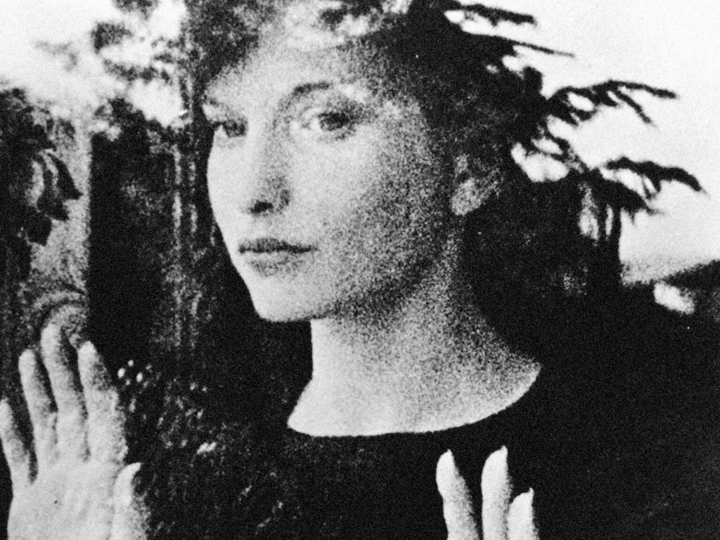 maya deren protagoniza meshes of the afternoon