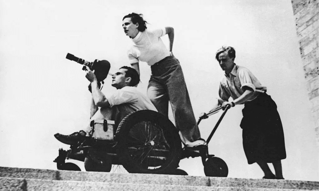 detras de camaras de una de las peliculas de leni riefenstahl