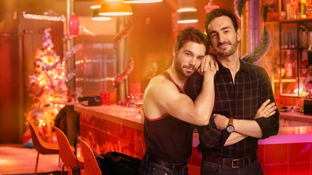 En esta reseña de Smiley te contamos sobre la serie española que emerge de una exitosa obra de teatro